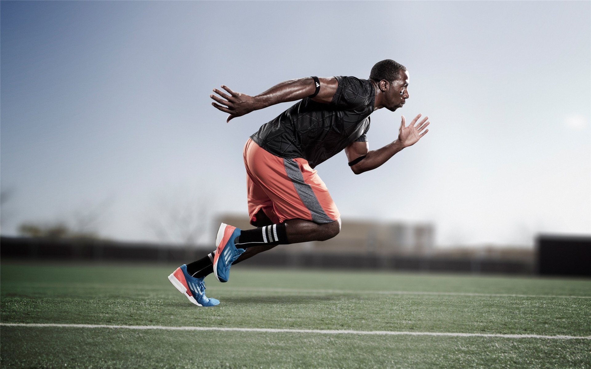 传统民族摔跤比赛，激情对决彰显民族特色，民族式摔跤种类