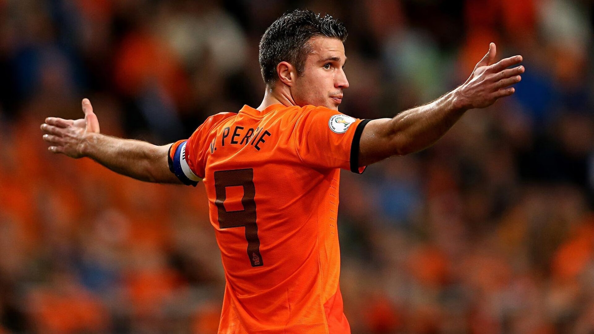 意甲劲旅开启国家德比赛事，紧张氛围升温，意甲联赛中的国家德比指的是