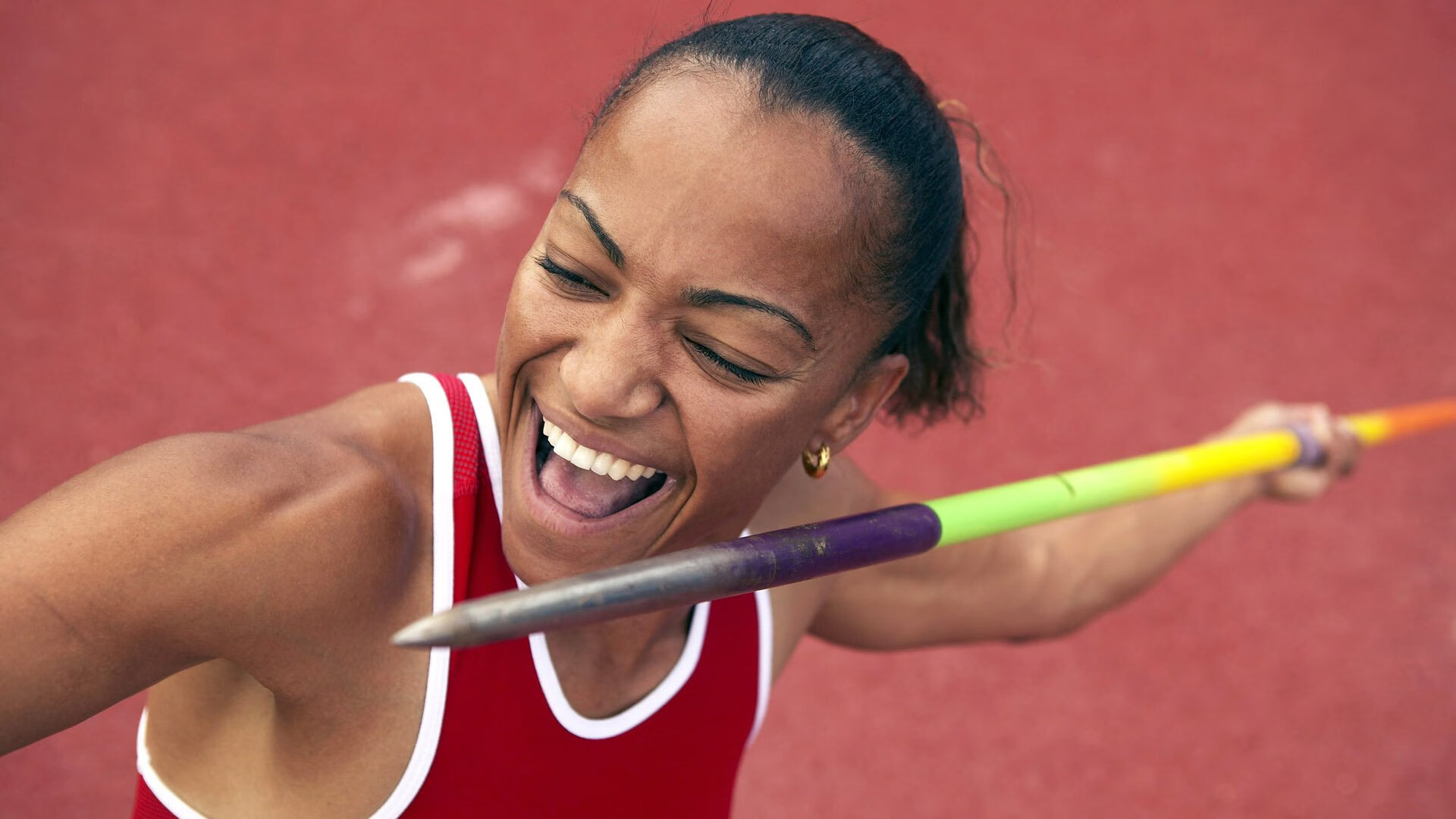 格拉纳达击败瓦伦西亚，豪取四连胜，格拉纳达主帅